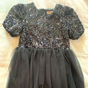 Girls Cat & Jack Dress Size M 7/8